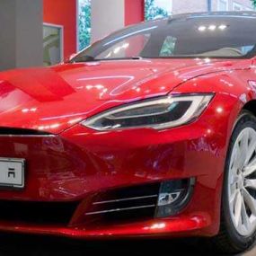 TESLA MODEL S VERSICHERUNG