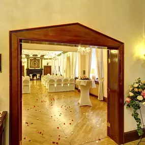 Kamin room