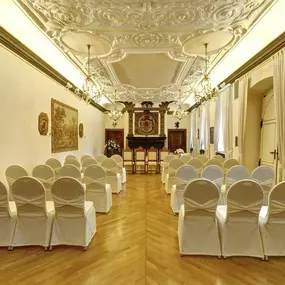 Kamin room