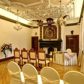 Kamin room