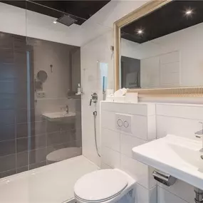 Badezimmer einiger Kreativzimmer