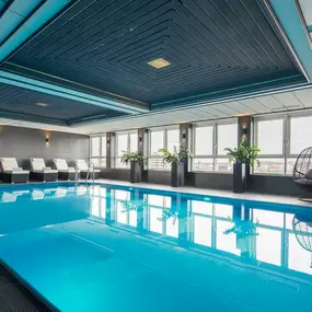 Pool - indoor