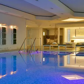 Pool - indoor