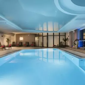 Pool - indoor