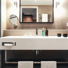 Bild von Holiday Inn Berlin City Center East P-Berg by IHG