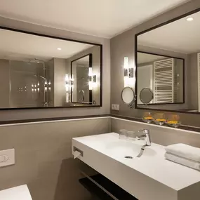 Bild von Holiday Inn Berlin City Center East P-Berg by IHG