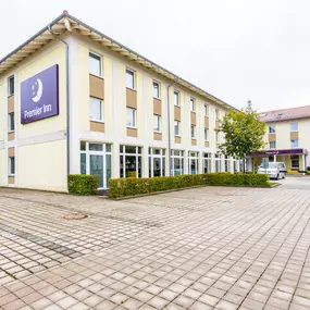 Premier Inn Munich Airport Ost hotel exterior