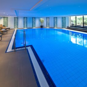 Pool im Maritim Hotel Darmstadt