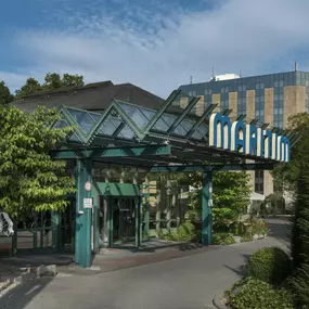 Eingang ins Maritim Hotel Stuttgart