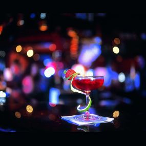 Cocktail in der Pianobar im Maritim Hotel Köln