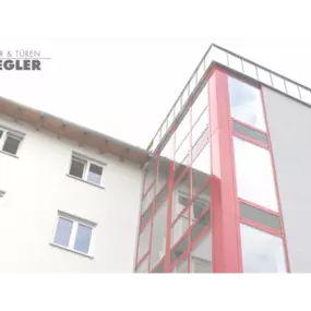 Bild von Fenster & Türen Riegler