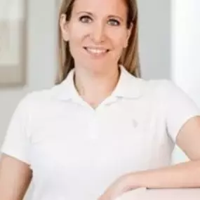 Bild von Zahnärztin Dr. med. dent. Eva Reinhardt