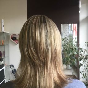 Bild von Samy’s Haar Salon