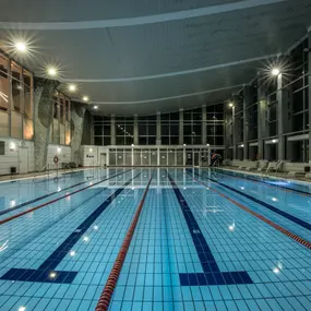 Fitness First Frankfurt Eschenheimer Turm - Swimming Pool