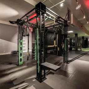 Fitness First Köln Bayenthal - Functional Training Tower