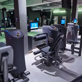 Fitness First Regensburg Pfaffenstein - EGYM