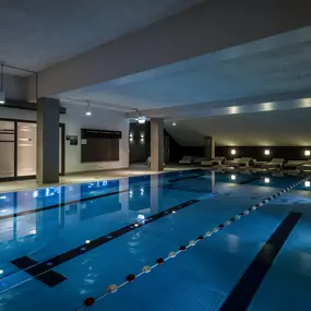 Fitness First Düsseldorf im Lighthouse - Pool