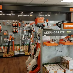 Stihl-Ausstellung im Fixmarkt der BAUPART GMBH in Wesel