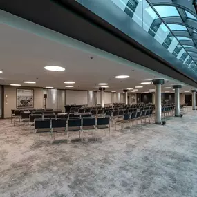 NIKOLAI Meeting Room