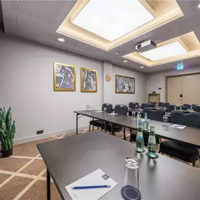 Plaza Suite classroom