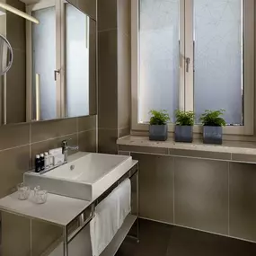 Bathroom executive room