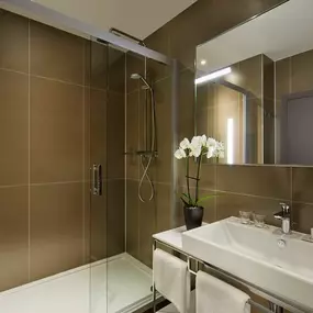 Bathroom Superior Room with City view or Junior Su