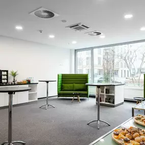 Coffee Break Meeting Rooms