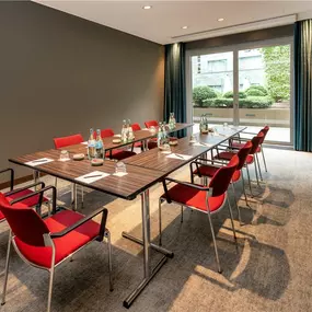Boardroom II - U-Shape