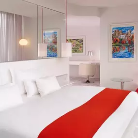 Art Panorama Room