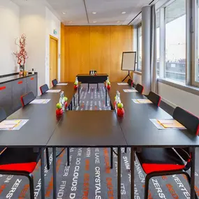 Meeting room - SEO 3 U shape