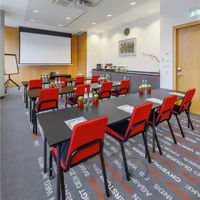 Seo pala links hinten mit Leinwand