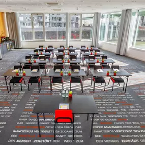 Seo pala hinter Moderator Komplettansicht