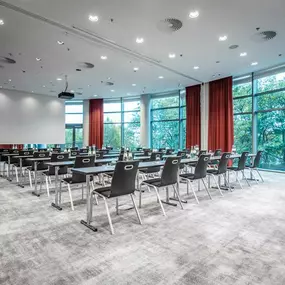 Bull & Bear meeting room with Classroom seating