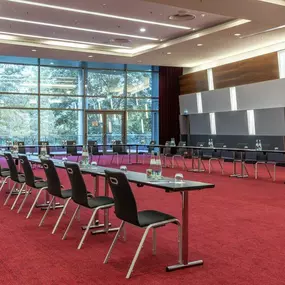 Jones meeting room U-shape seating