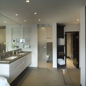 Presidential Suite Bathroom