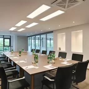 Meeting Room Trave boardroom set-up