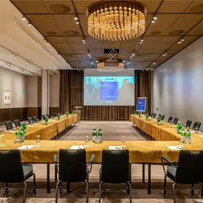 Meeting Room Lübeck II u-shape set-up