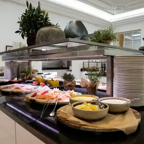 Breakfast Buffet Room