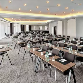 Meeting Room - Airport 1-4 - Classroom Shape
