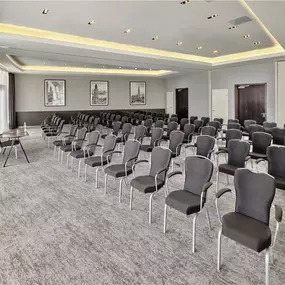 Meeting room - Airport 3-4 - Theater Shape