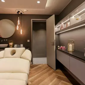 Spa treatment room