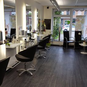 Bild von A-Haar Die Friseure