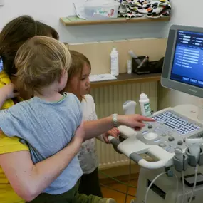 Bild von Heiner Müller Philipps Sohn, Dr.med. Melanie Adelhardt, Dr.med. Vera Schuster