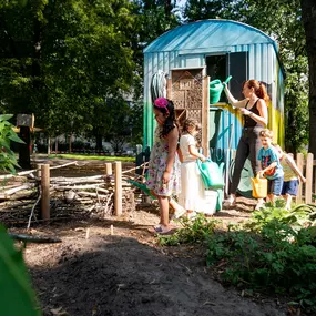 Garten, FRÖBEL-Kindergarten Fröbelspatzen in Berlin; © 2022 FRÖBEL e.V. Alle Rechte vorbehalten