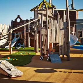 Unsere Kita in Wandsbek: Dachspielplatz im FRÖBEL-Kindergarten Wandsbek Quarree, © FRÖBEL e.V. Alle Rechte vorbehalten