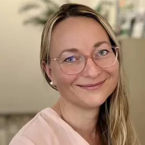 Janine Miller - Assistentin des Gebietsdirektors - DEVK Versicherung in Friedberg