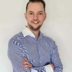 Bild von DEVK Versicherungen: Julian Laternik