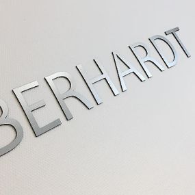 Schriftzug Katrin Eberhardt - HDI in Isernhagen
