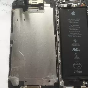 Bild von PHONE LINE Reparatur-Center - Apple iPhone und Smartphone Reparaturen