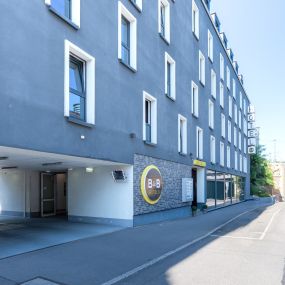 Bild von B&B HOTEL Stuttgart-Bad Cannstatt